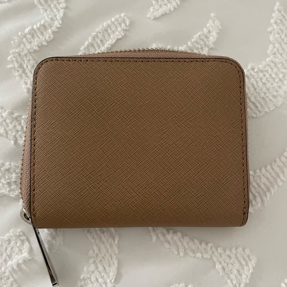 Michael Kors Small Saffiano Wallet